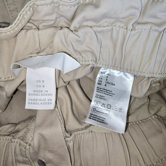 High-Waisted Paperbag Shorts Beige Size 8 Elastic Waist Forever 21 JJ3864 - Picture 6 of 6